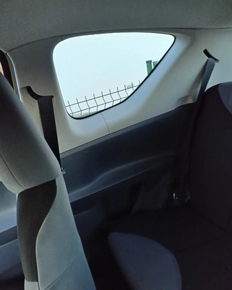 Peugeot 107 cena 5500 przebieg: 114026, rok produkcji 2007 z Halinów małe 106